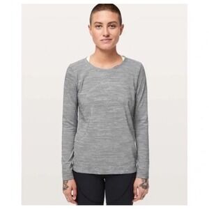 Lululemon Swiftly Tech‎ Long Sleeve Size 4 Breeze Relaxed Fit Black & White